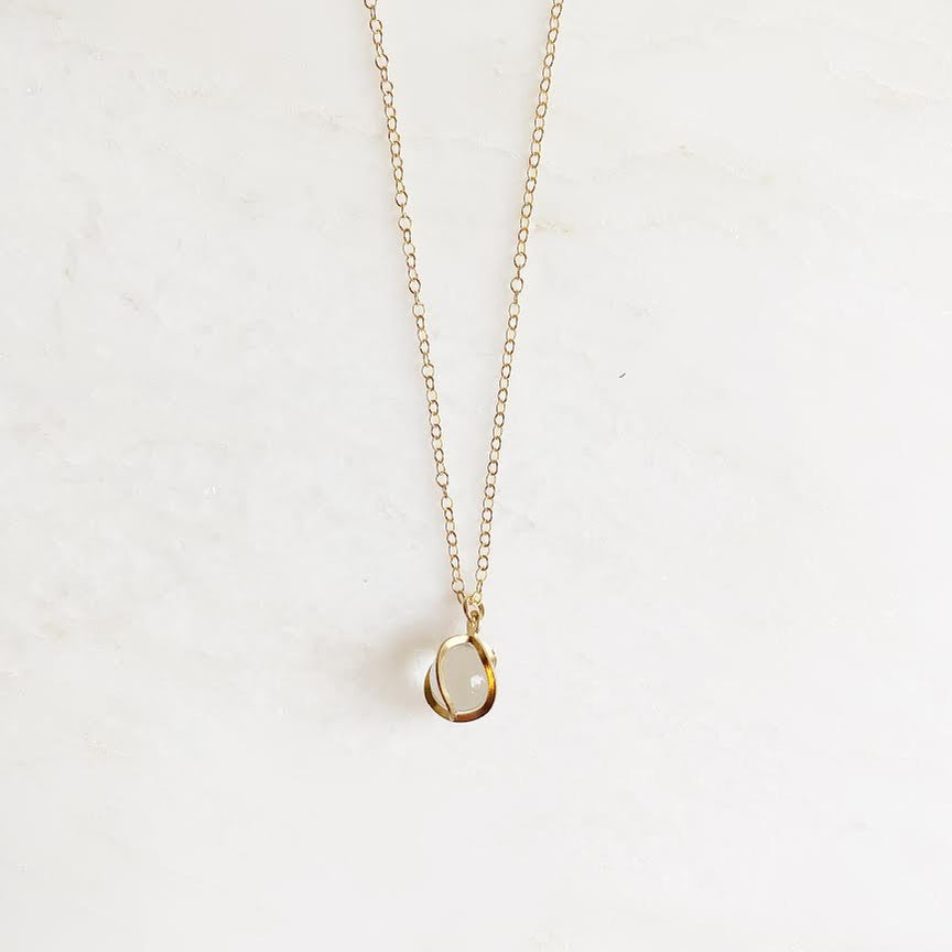Mosca Necklace main image 1