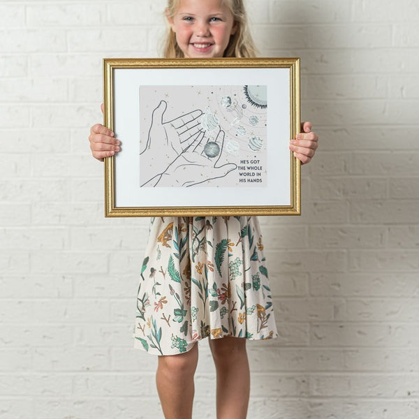 CLOSEOUT FINAL SALE HE'S GOT THE WHOLE WORLD · PRINT