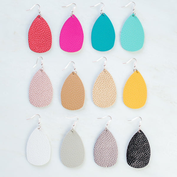 Comfort earrings in different colors